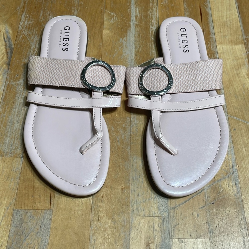 Guess flat sandals
